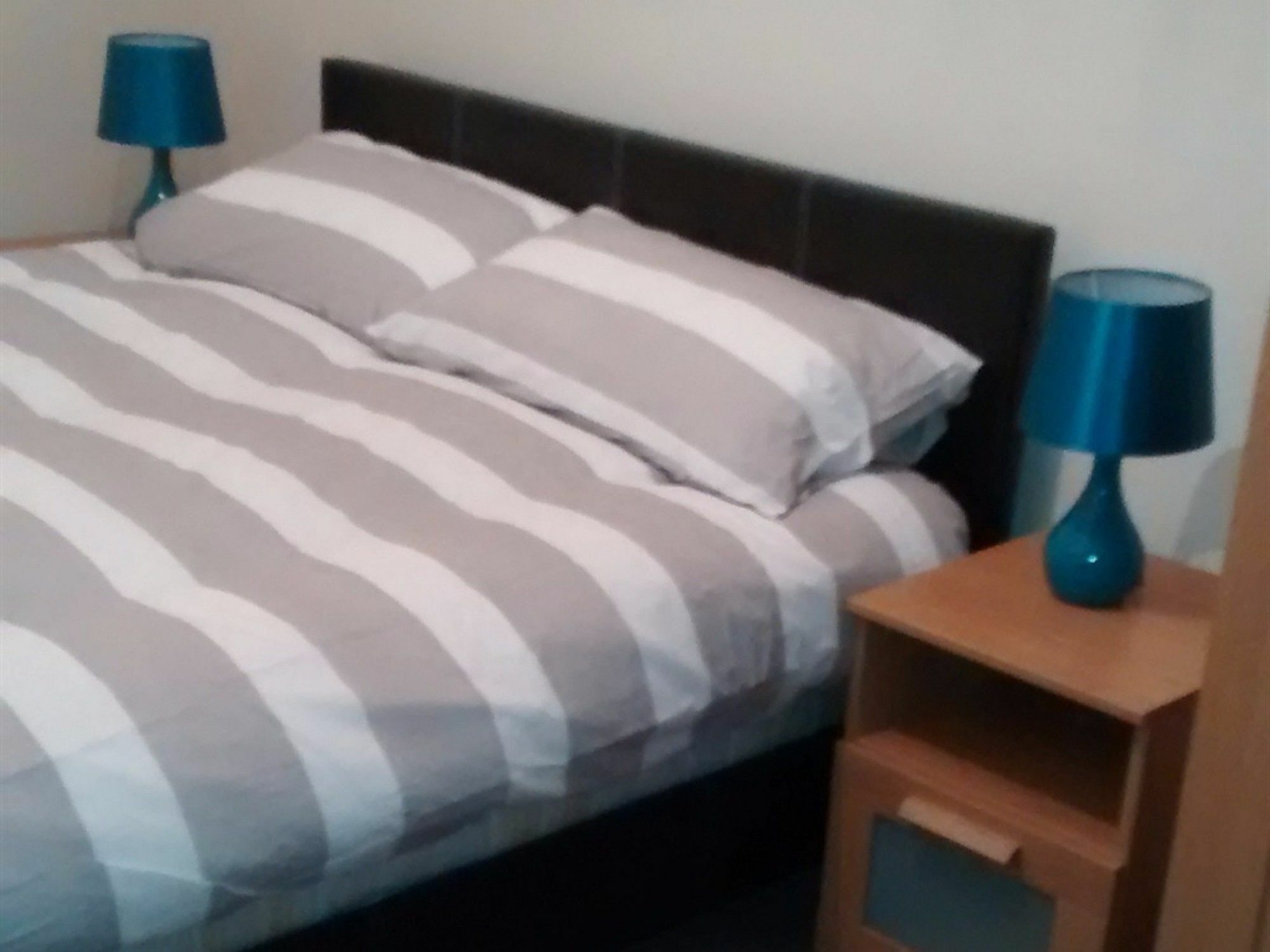 Acton Lodge Guest House Londra Esterno foto
